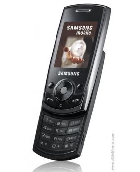 J700