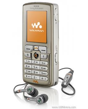 W700
